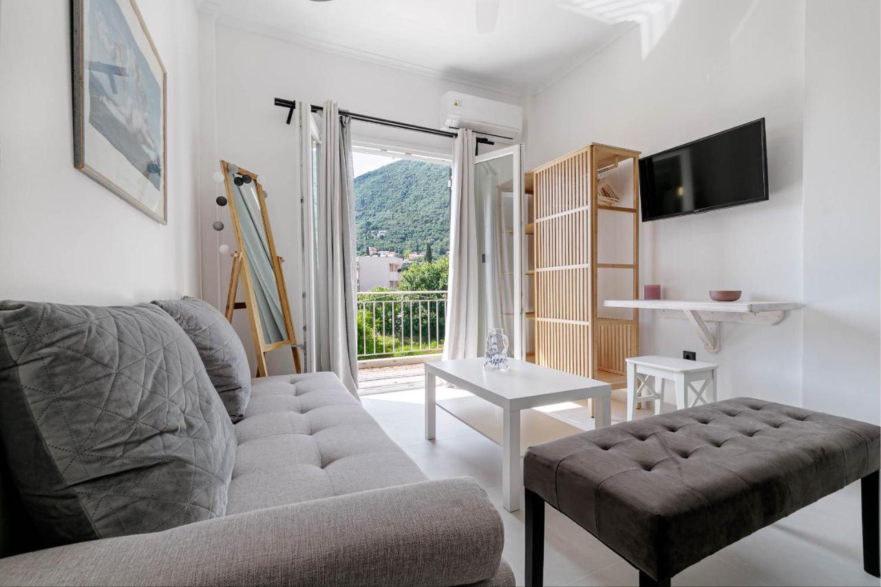Terranova Beach Apartment - Menta Ypsos Dış mekan fotoğraf
